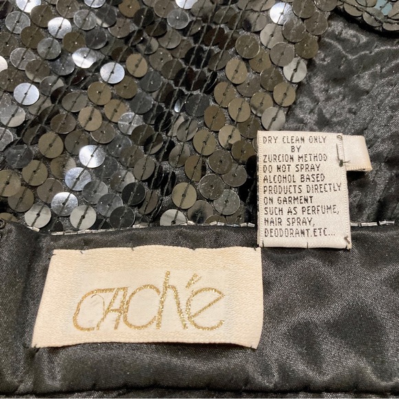 Special Occasion Gown By Caché: Black & Silver Sleeveless Sequin Gown - Size 6 - Picture 12 of 13